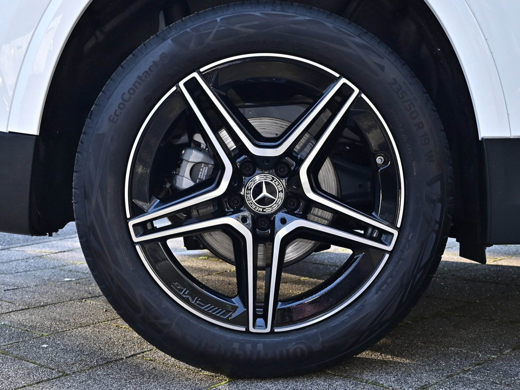 Bild 8 - GLA 200 AMG Line