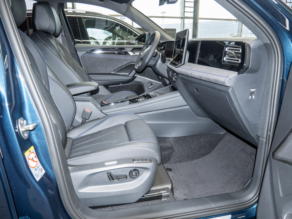 Bild 2 - Tiguan R-Line eTSI DSG