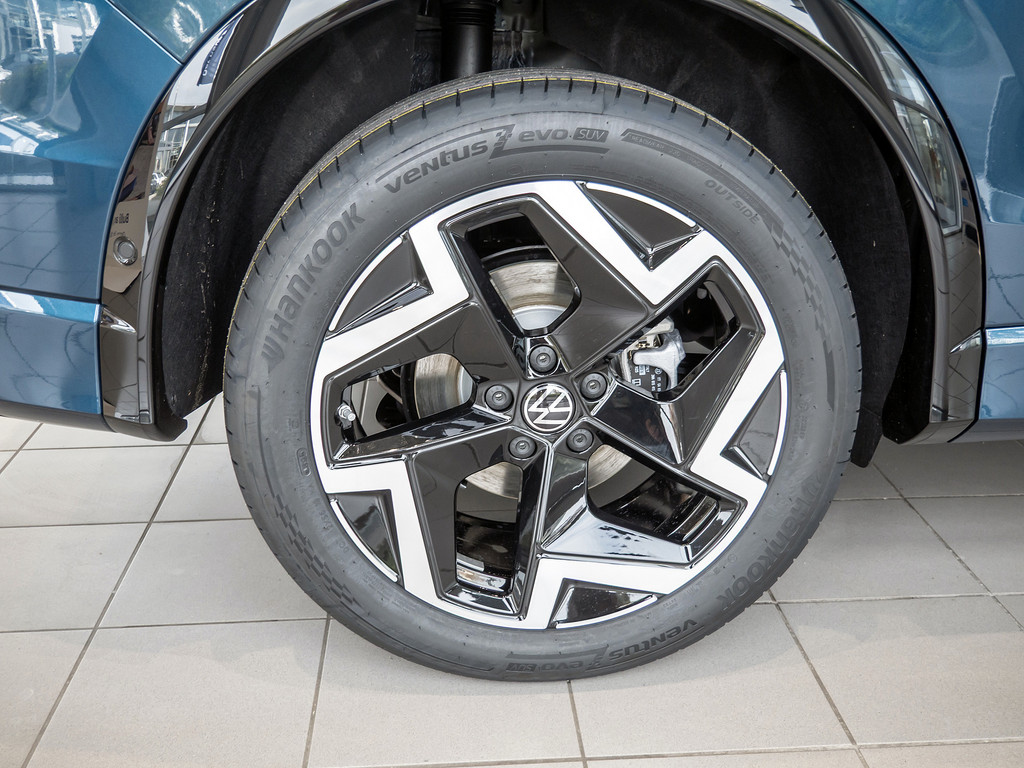 Bild 6 - Tiguan R-Line eTSI DSG