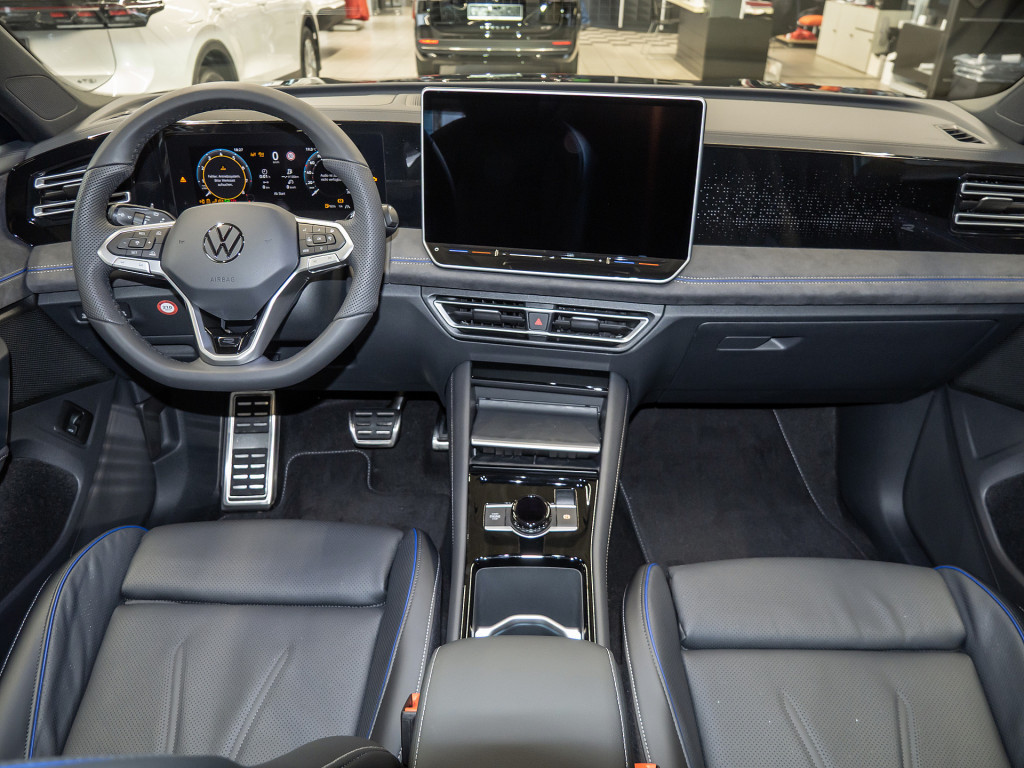 Bild 8 - Tiguan R-Line eTSI DSG