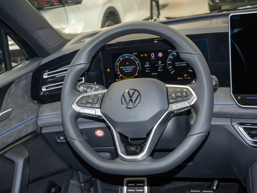 Bild 9 - Tiguan R-Line eTSI DSG