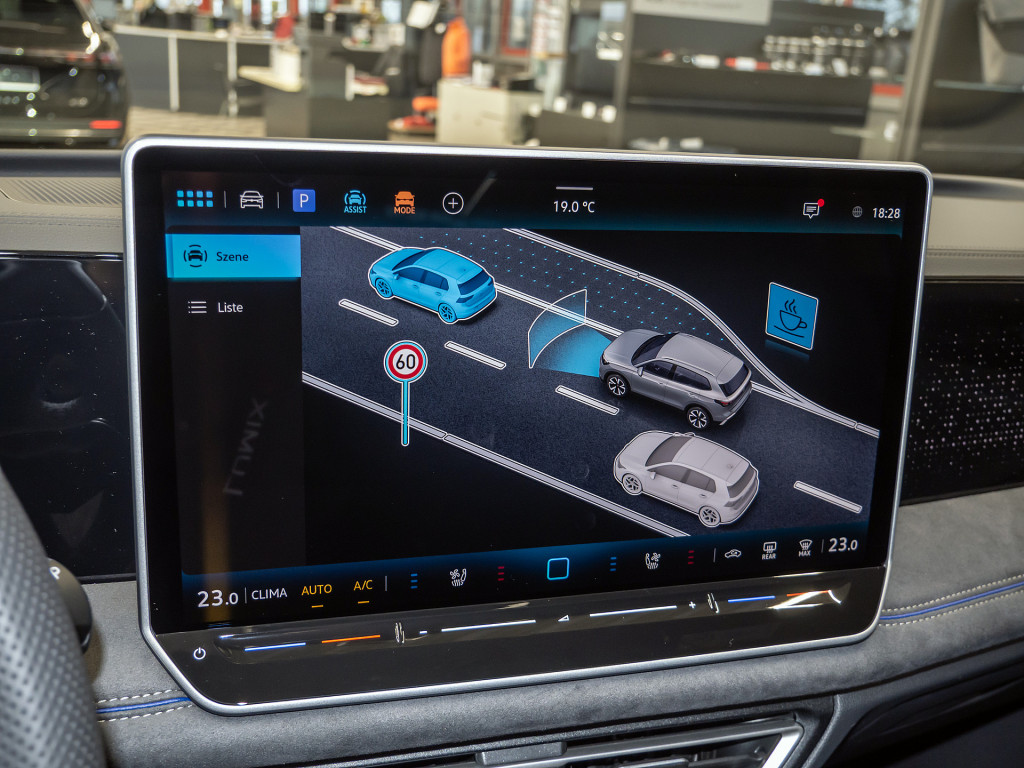 Bild 11 - Tiguan R-Line eTSI DSG