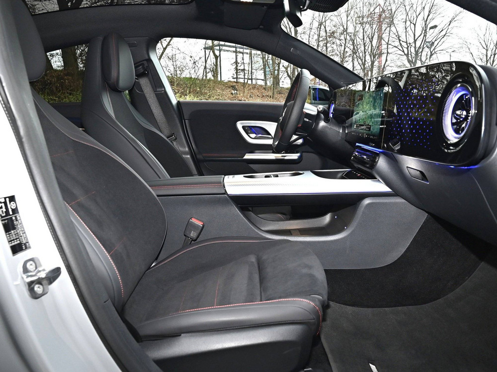 Bild 3 - CLA 250 +  mit EQ Technologie AMG Line