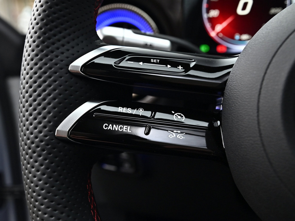 Bild 17 - CLA 250 +  mit EQ Technologie AMG Line