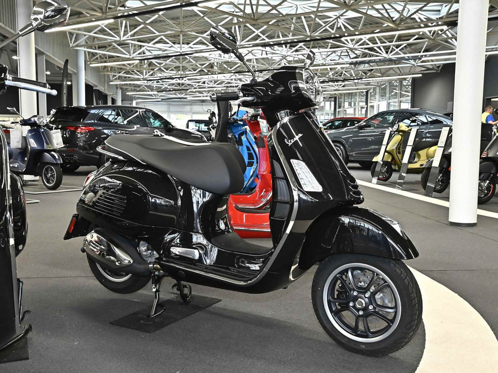 Bild 3 - GTS Super 310 E5 + 