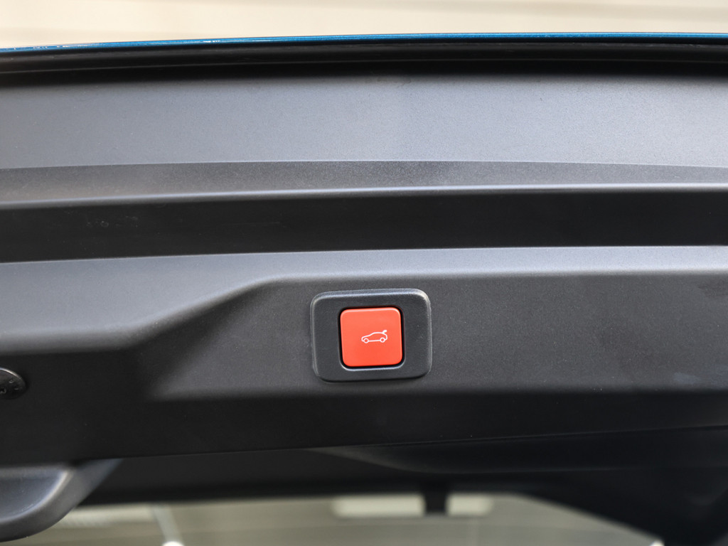 Bild 30 - e-3008 GT 210