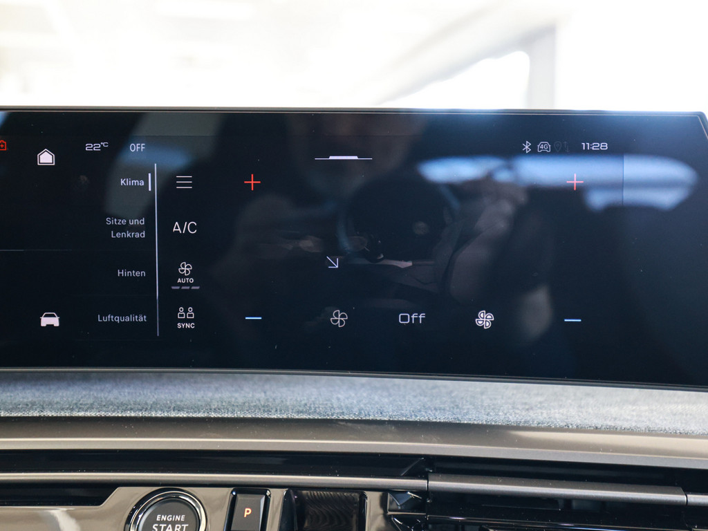 Bild 14 - e-5008 GT Exklusive Dual-Elektromotor 325 AWD