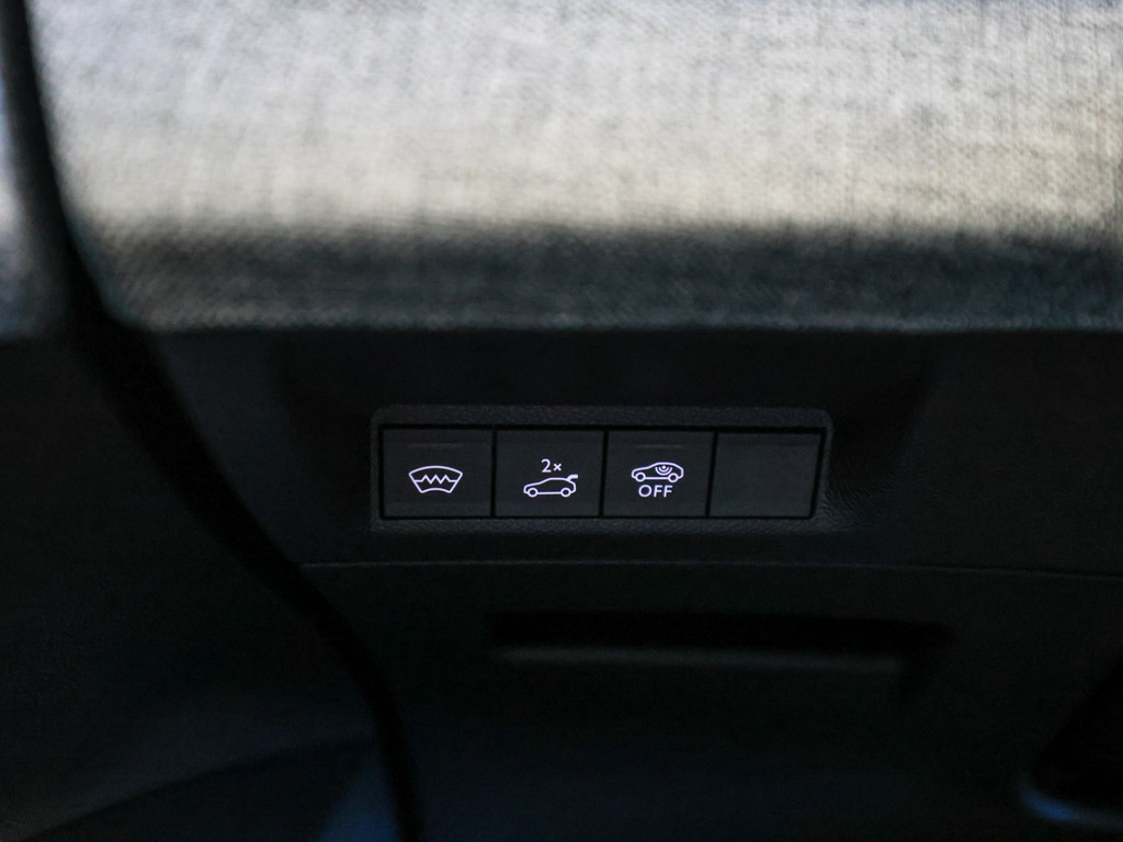 Bild 30 - e-5008 GT Exklusive Dual-Elektromotor 325 AWD