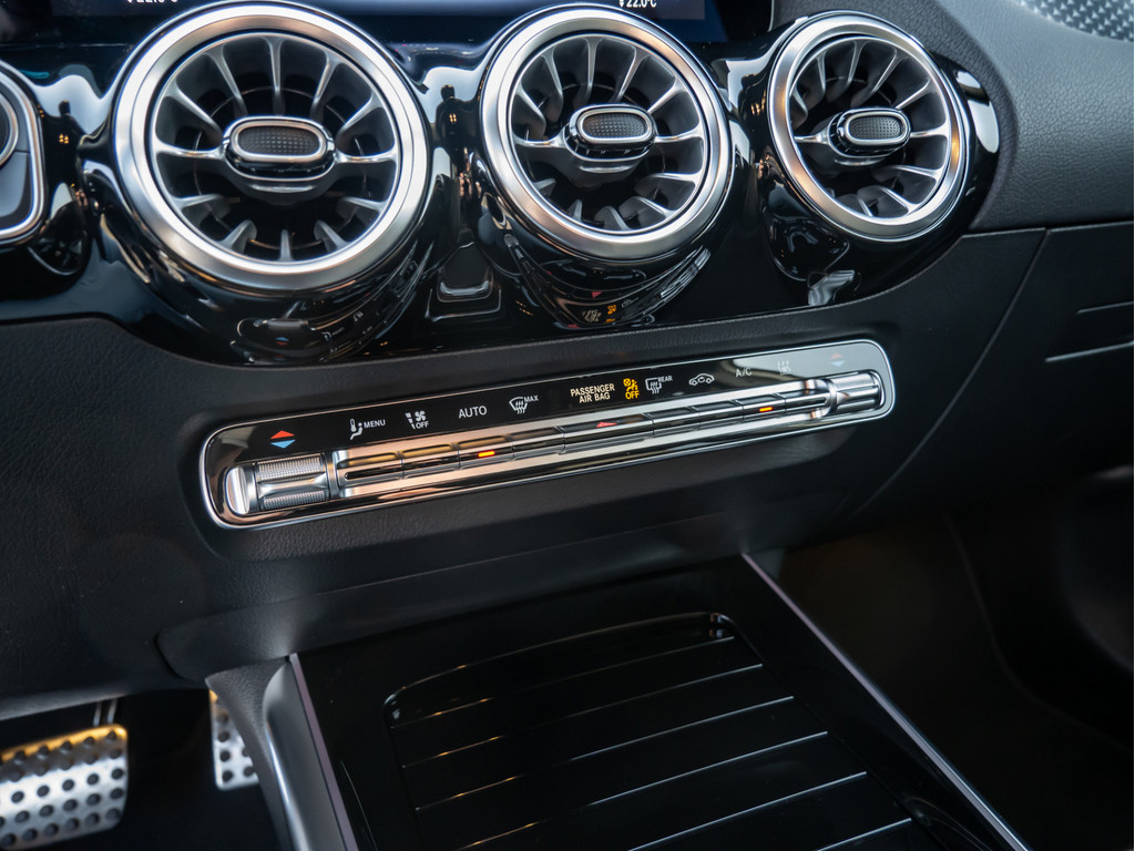 Bild 14 - EQA 350 4M AMG Sport Advanced + 