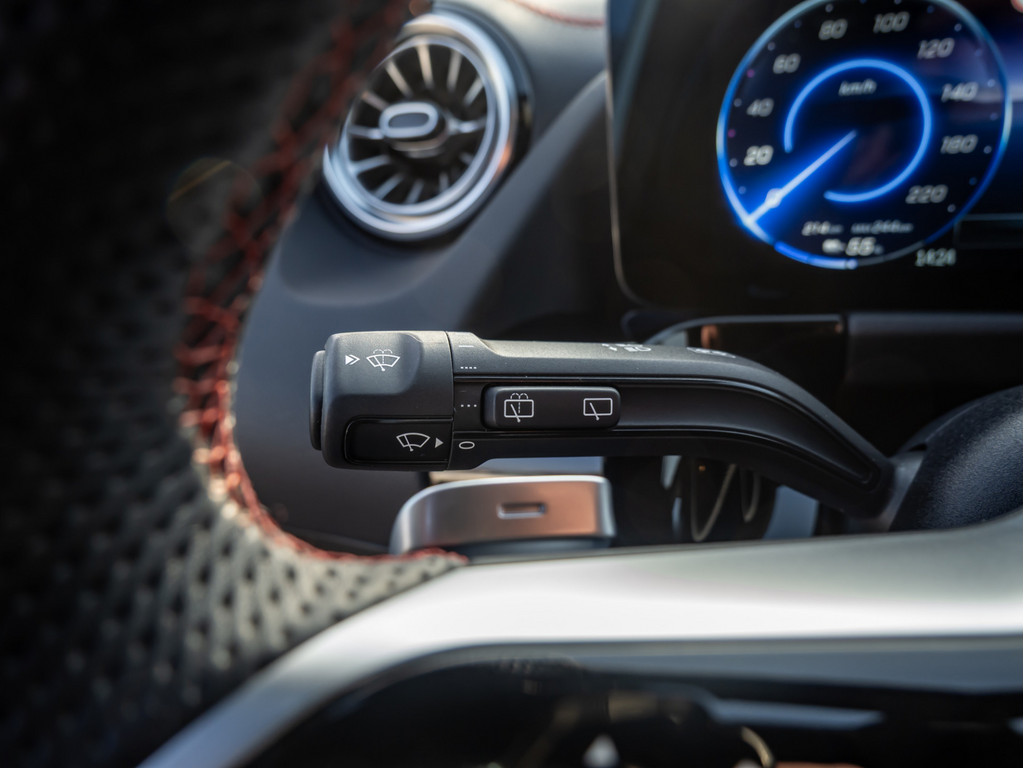 Bild 20 - EQA 350 4M AMG Sport Advanced + 
