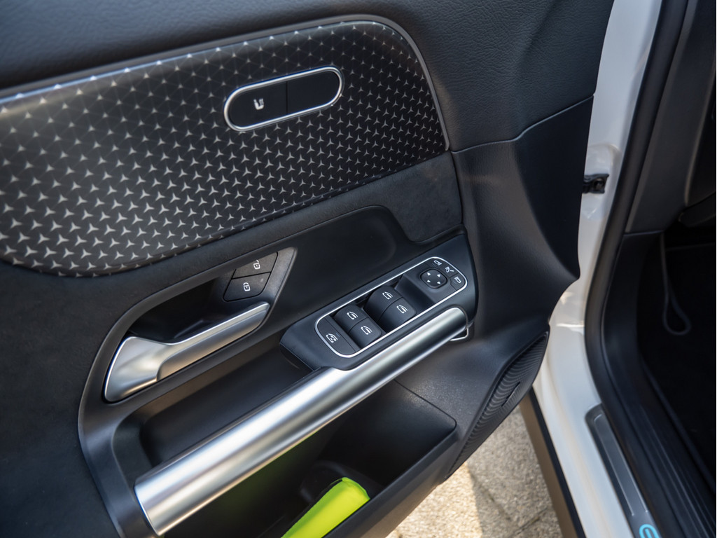 Bild 27 - EQA 350 4M AMG Sport Advanced +