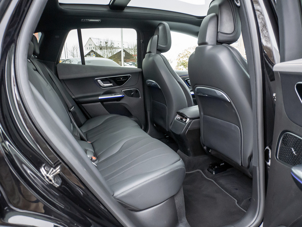 Bild 8 - EQE SUV 350 + ElectricArt Advanced +