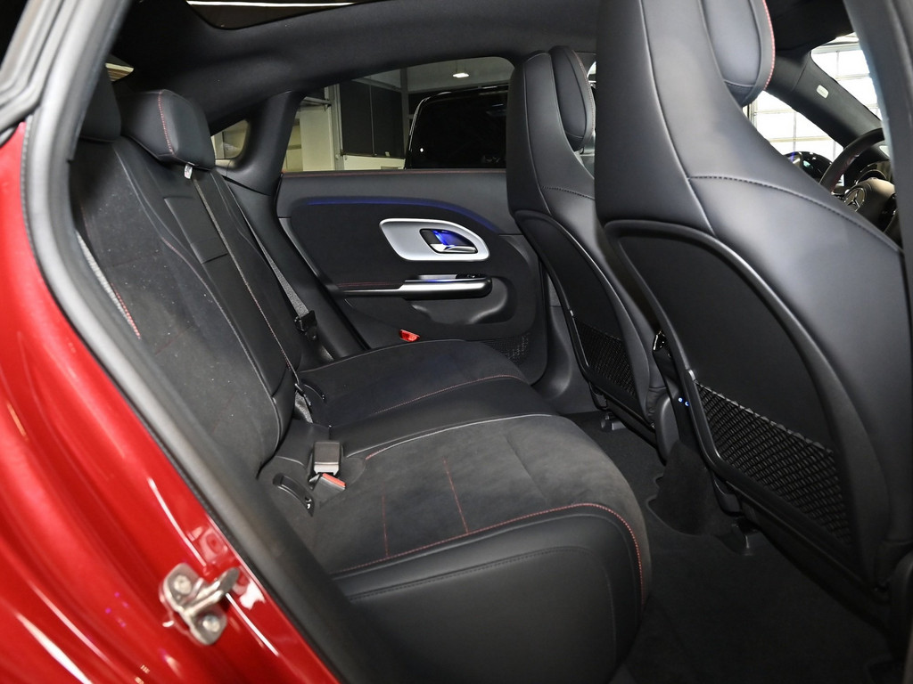 Bild 5 - CLA 200 mit EQ Technologie AMG Line