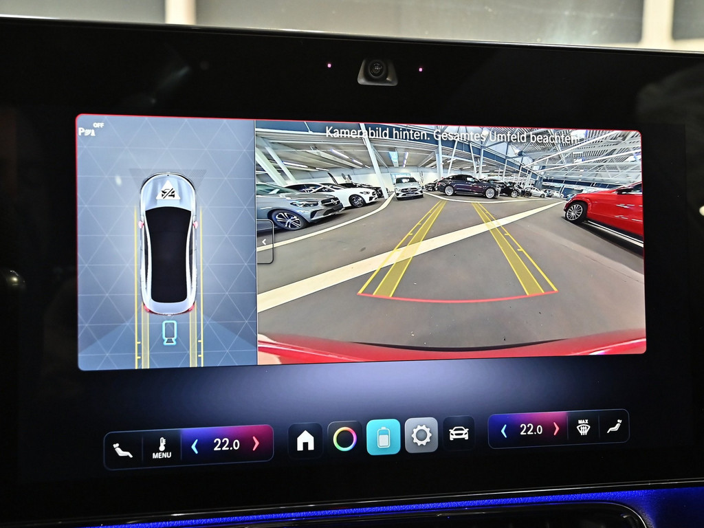 Bild 11 - CLA 200 mit EQ Technologie AMG Line