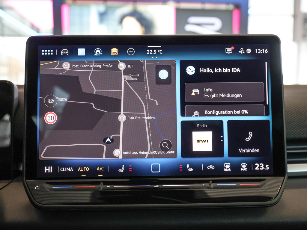 Bild 11 - T-Roc R-Line 1.5 eTSI DSG