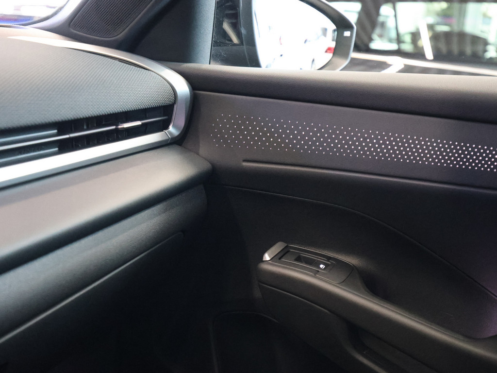 Bild 17 - T-Roc R-Line 1.5 eTSI DSG