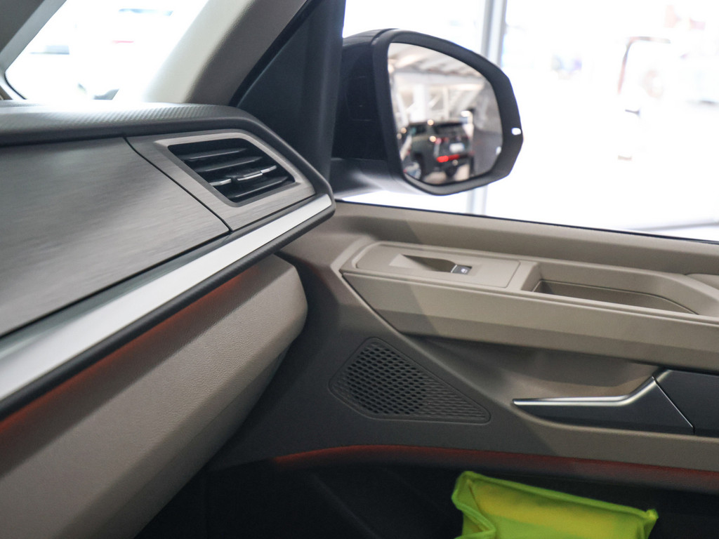 Bild 18 - T7 Multivan Energy lang 2.0 TDI DSG