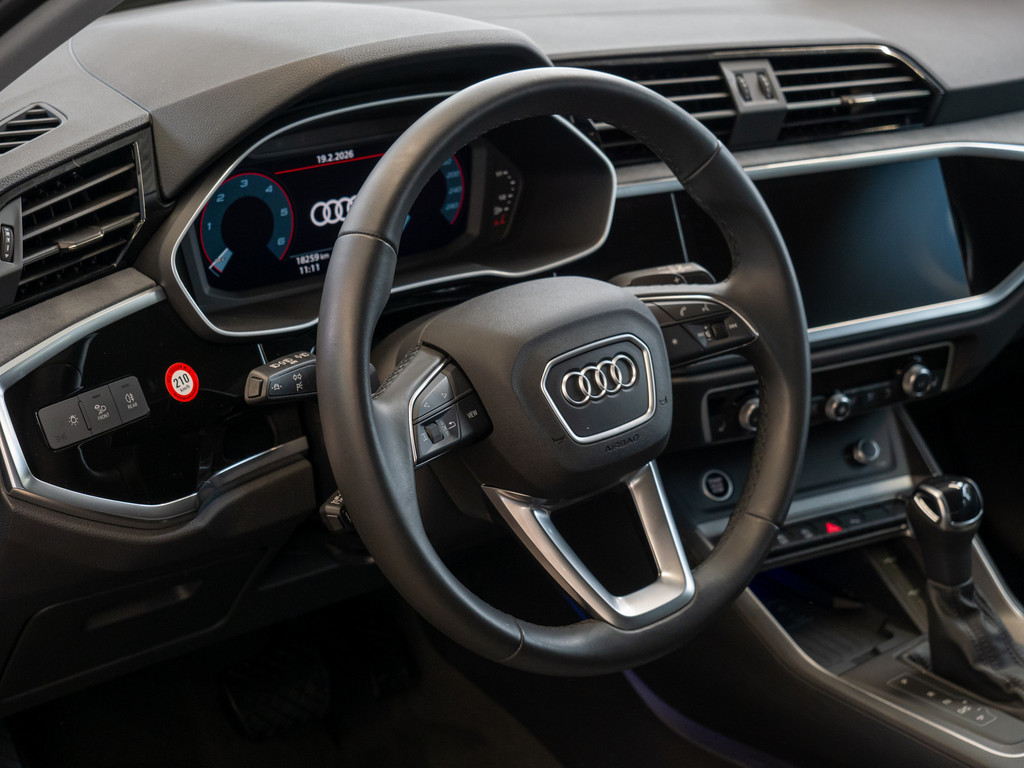 Bild 18 - Q3 S line 35 TDI S tronic