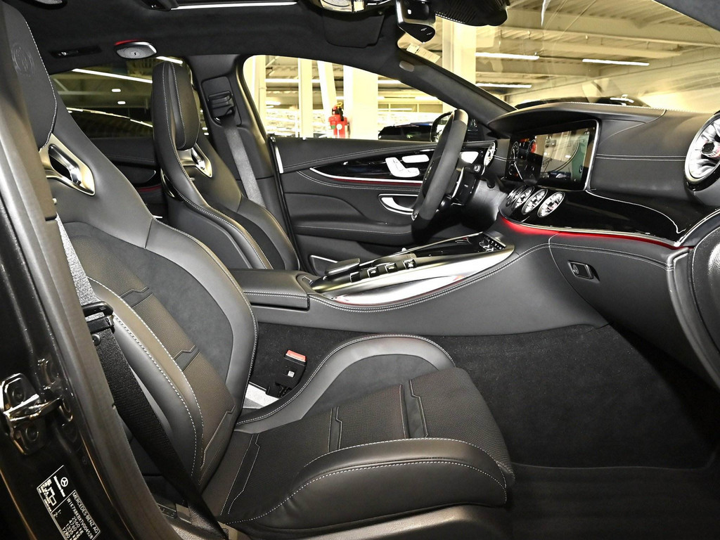 Bild 4 - AMG GT 63 (S) 4M +  Keramik AeroCarbon Performance