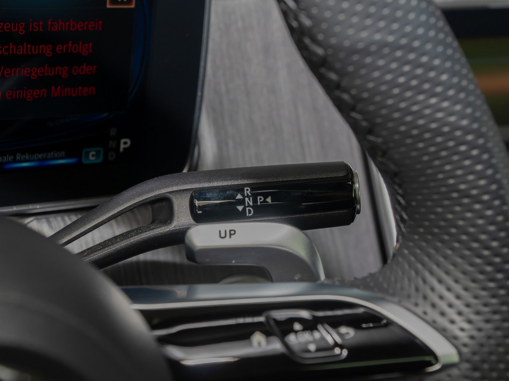 Bild 24 - EQE 53 AMG 4M + SUV Premium