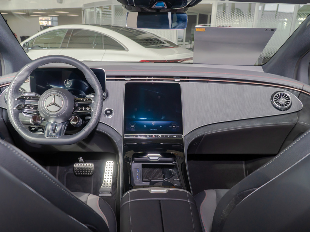 Bild 30 - EQE 53 AMG 4M + SUV Premium