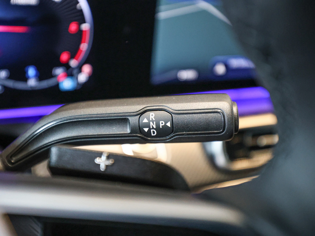 Bild 19 - V 300 d AMG AVANTGARDE Lang