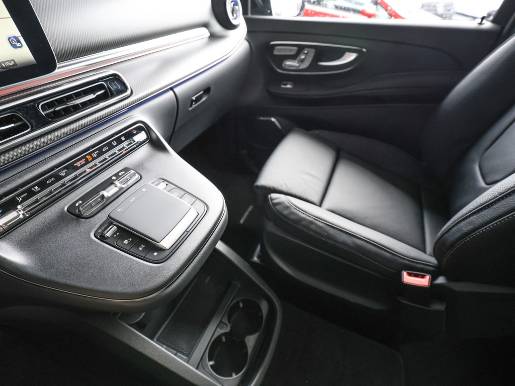 Bild 16 - V 300 d 4M AVANTGARDE AMG Lang