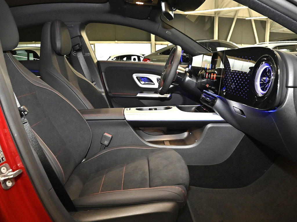 Bild 3 - CLA 250 + mit EQ Technologie AMG Line
