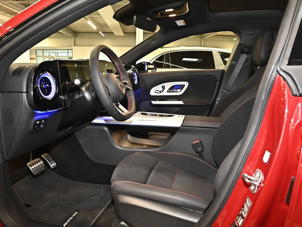 Bild 9 - CLA 250 + mit EQ Technologie AMG Line