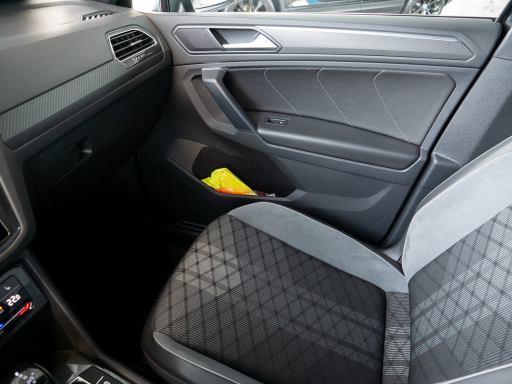 Bild 18 - Tiguan 'black Style' R-Line 2.0 TDI DSG
