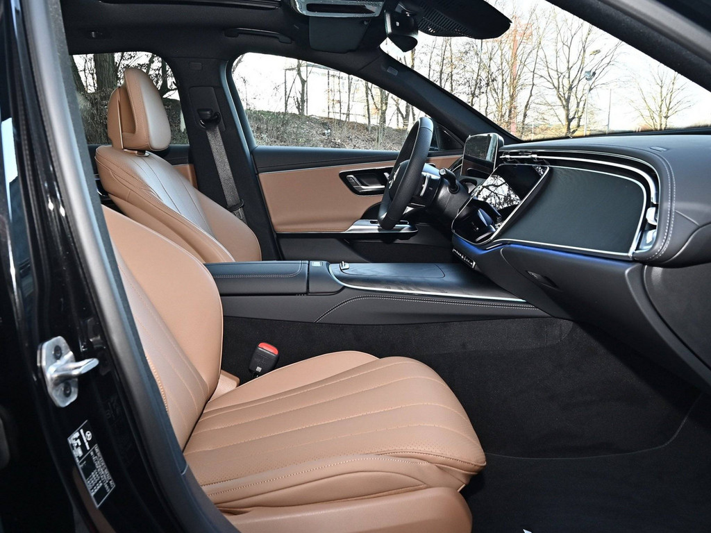 Bild 3 - E 220 d 4M T AMG Line