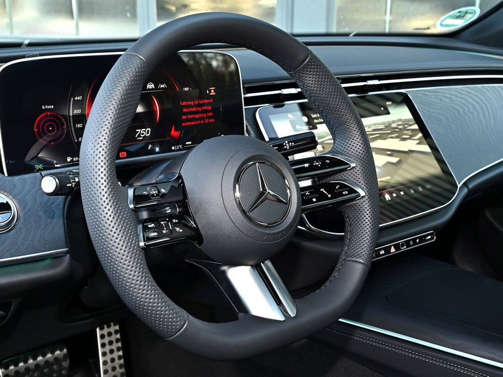 Bild 24 - E 220 d 4M T AMG Line