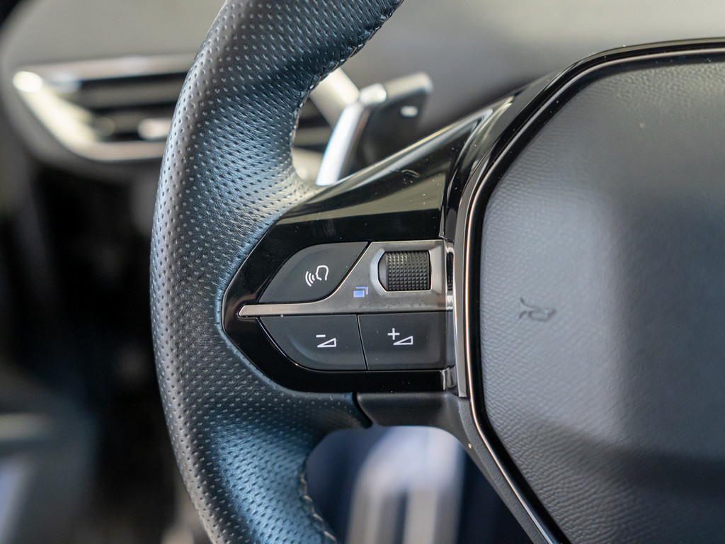 Bild 11 - 3008 GT Hybrid 136 e-DSC6