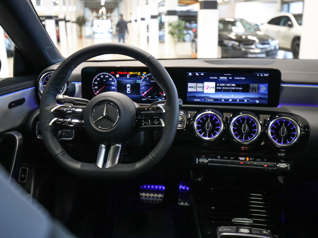 Bild 8 - CLA 180 Coupé AMG Special Edition