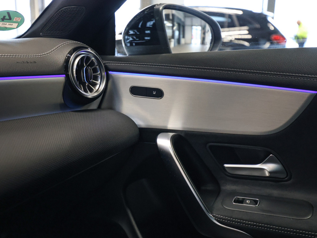 Bild 15 - CLA 180 Coupé AMG Special Edition