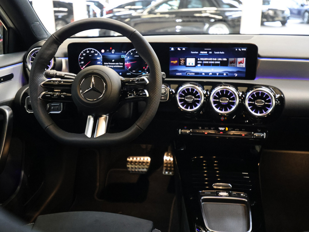 Bild 9 - A 180 AMG Special Edition