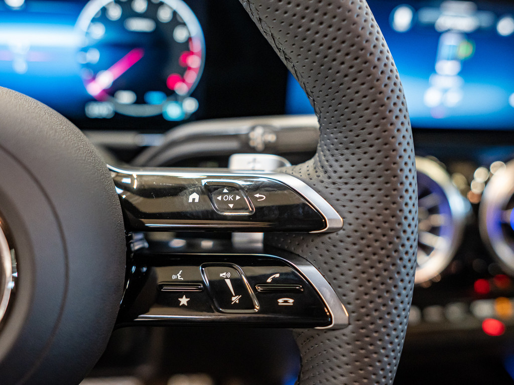 Bild 16 - GLA 200 AMG Special Edition