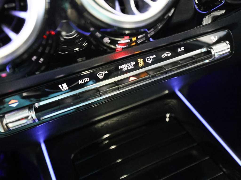 Bild 13 - GLA 200 AMG Special Edition