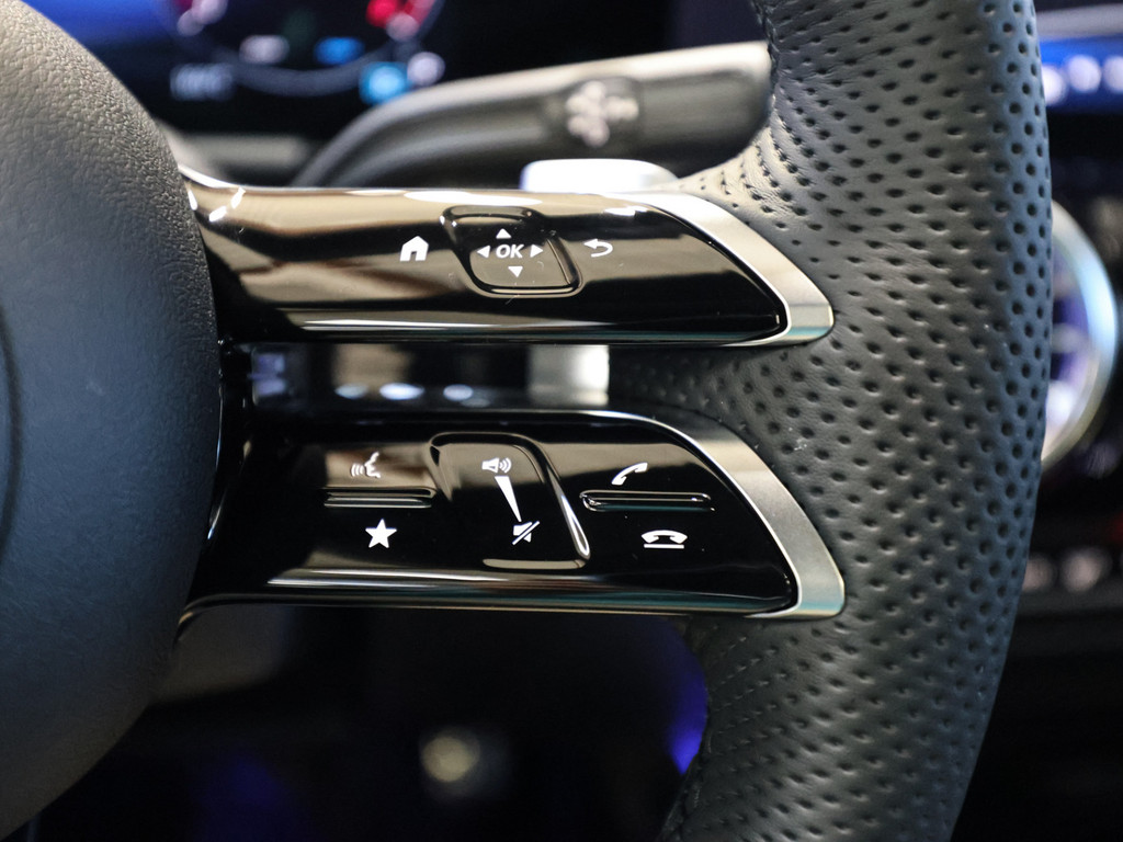 Bild 18 - GLA 200 AMG Special Edition