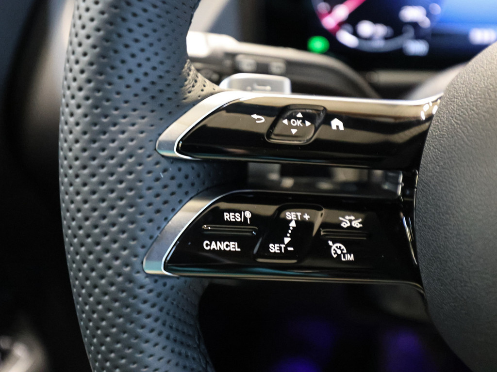 Bild 19 - GLA 200 AMG Special Edition
