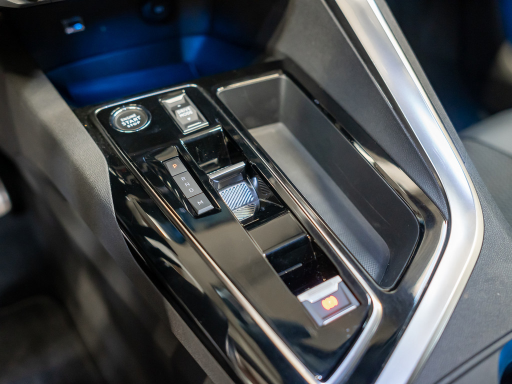 Bild 13 - 3008 GT HYBRID 136 e-DSC6