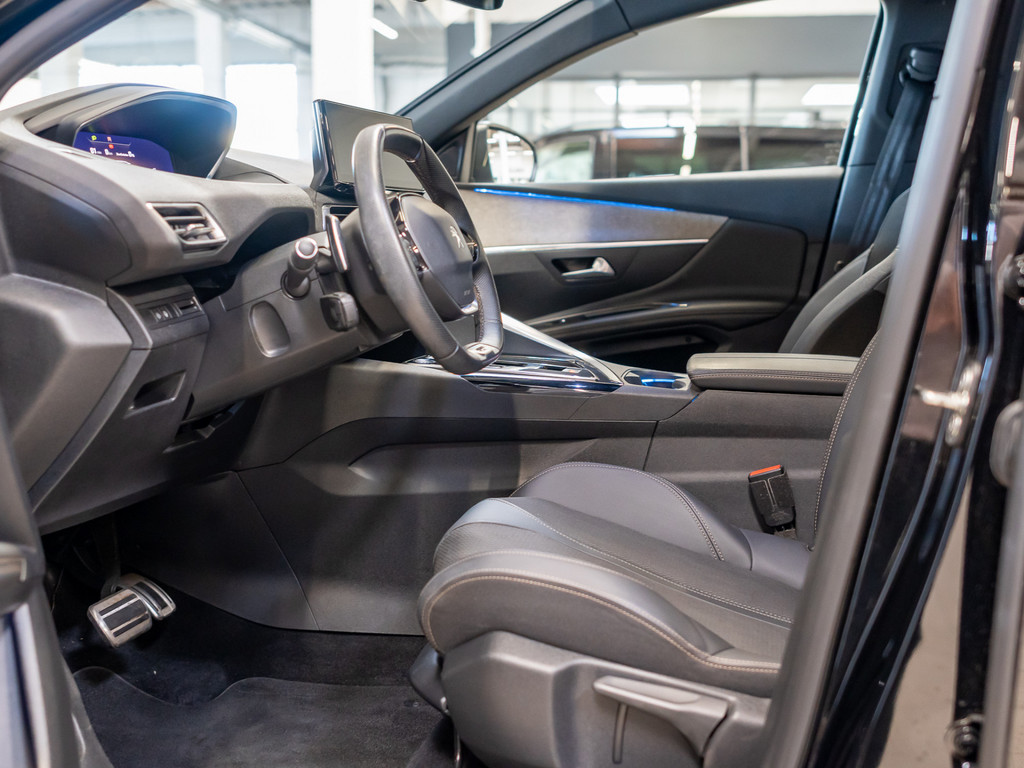 Bild 20 - 3008 GT HYBRID 136 e-DSC6