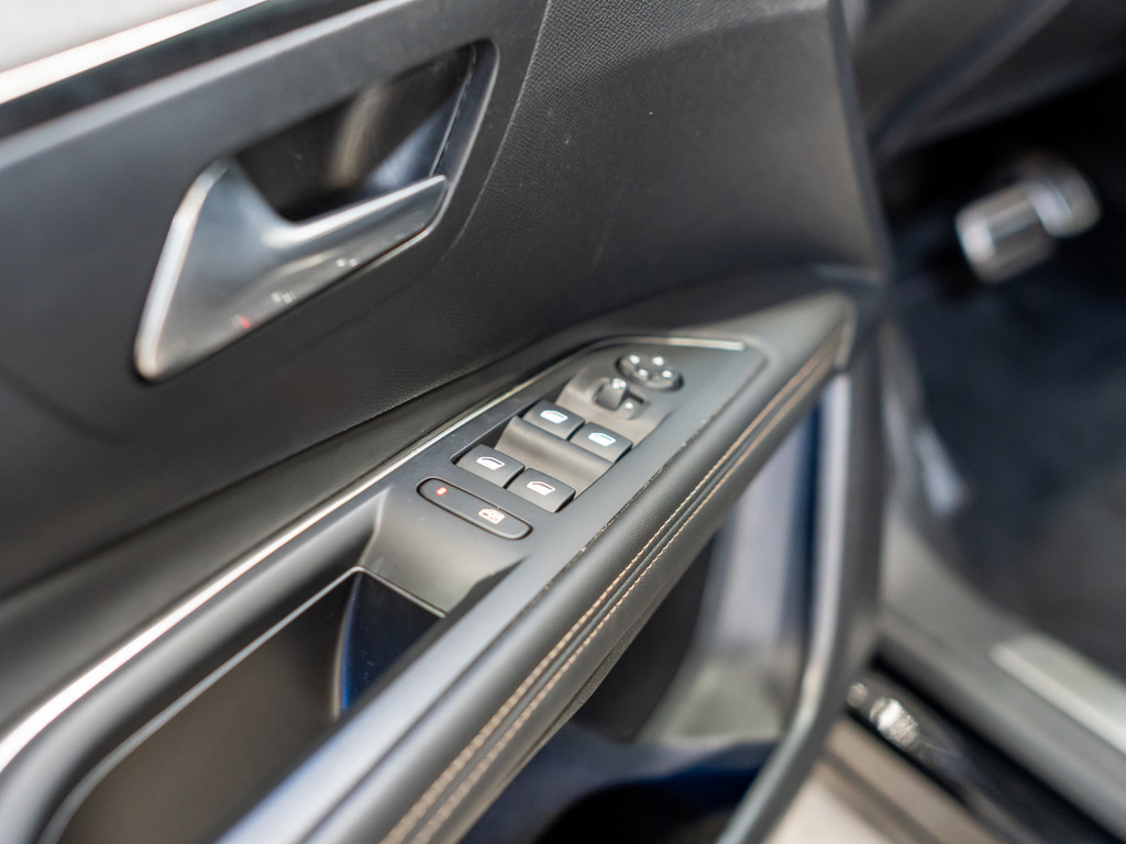 Bild 22 - 3008 GT HYBRID 136 e-DSC6