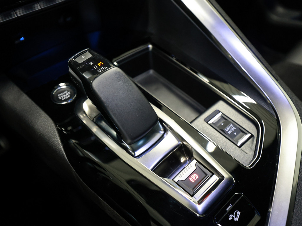 Bild 14 - 3008 GT Pack 300 Hybrid4 Allrad