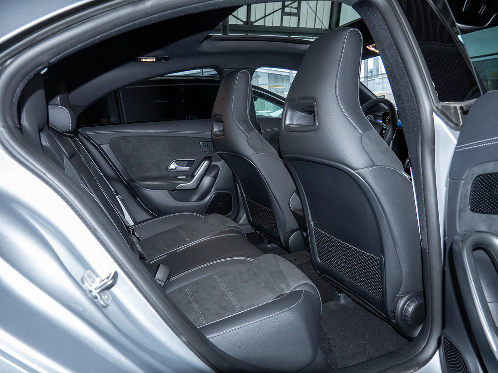 Bild 4 - CLA 180 Coupé