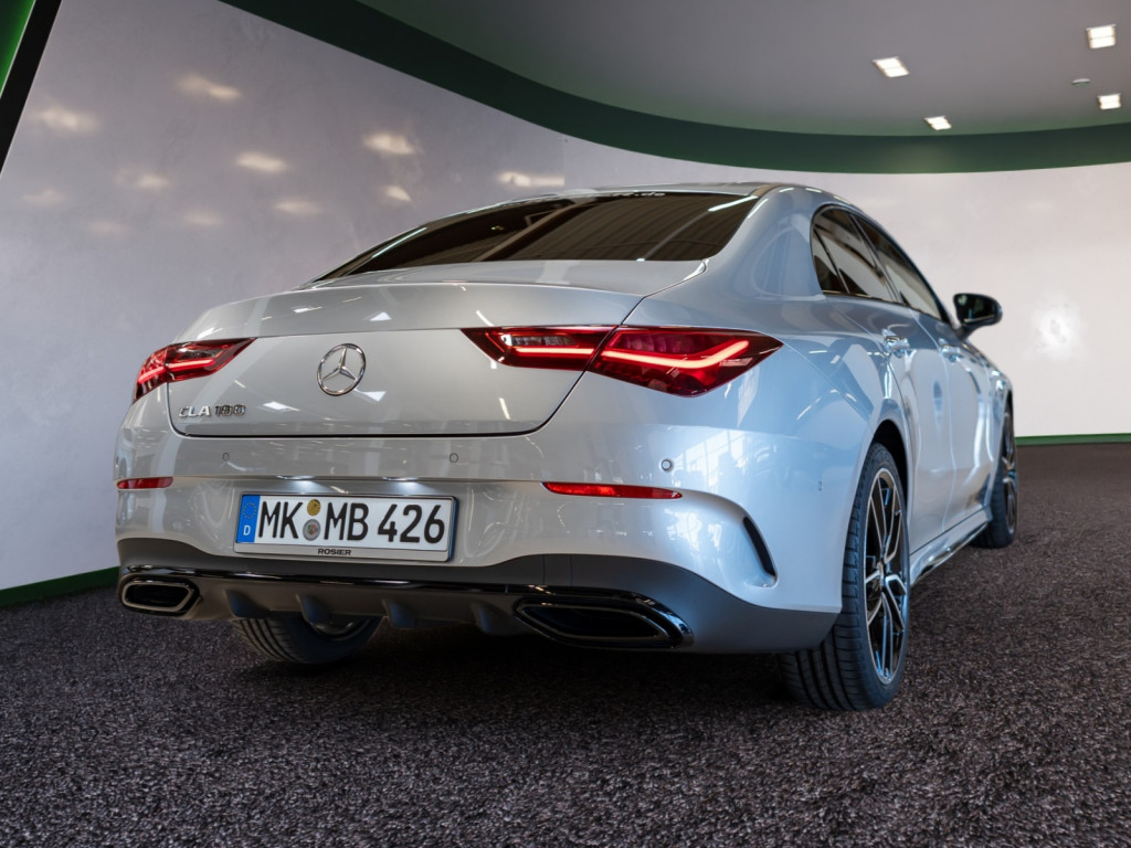 Bild 3 - CLA 180 Coupé