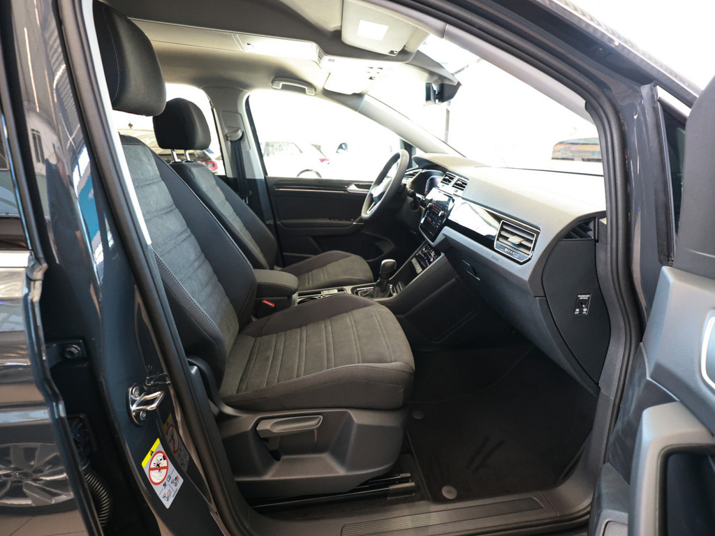 Bild 2 - Touran Highline 1.5 TSI DSG