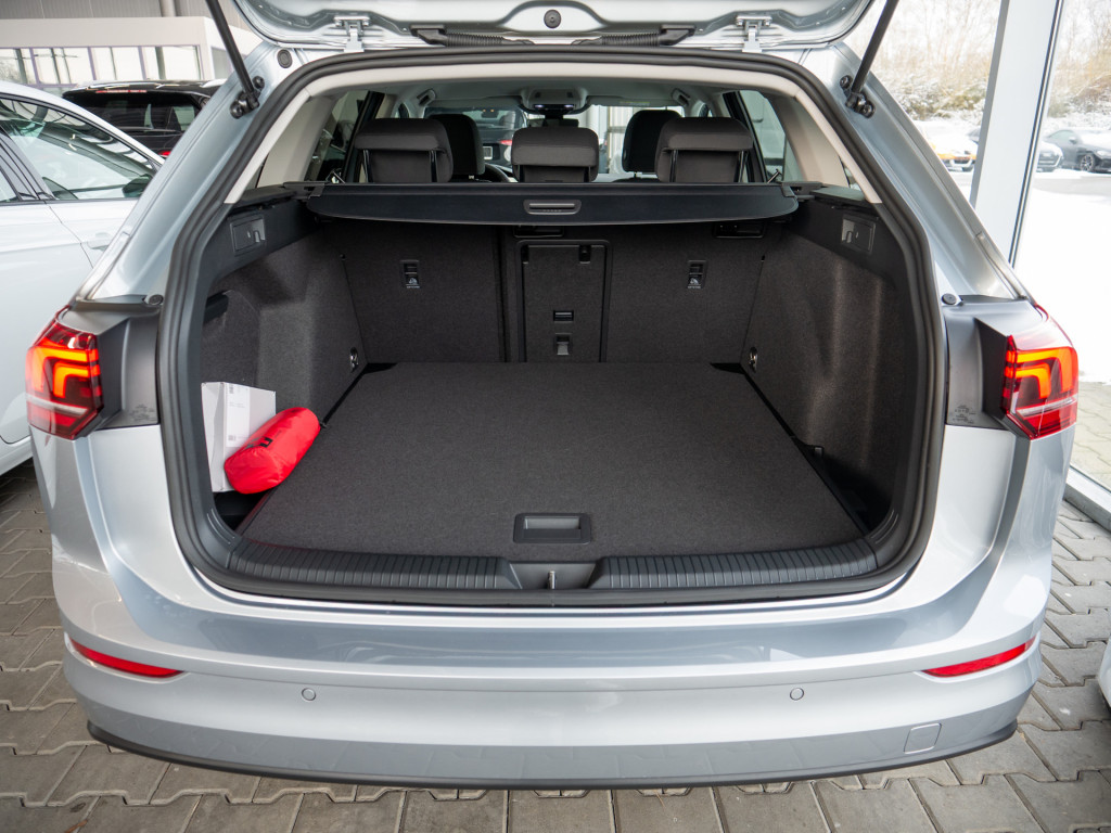 Bild 18 - Golf VIII Variant Life TDI DSG