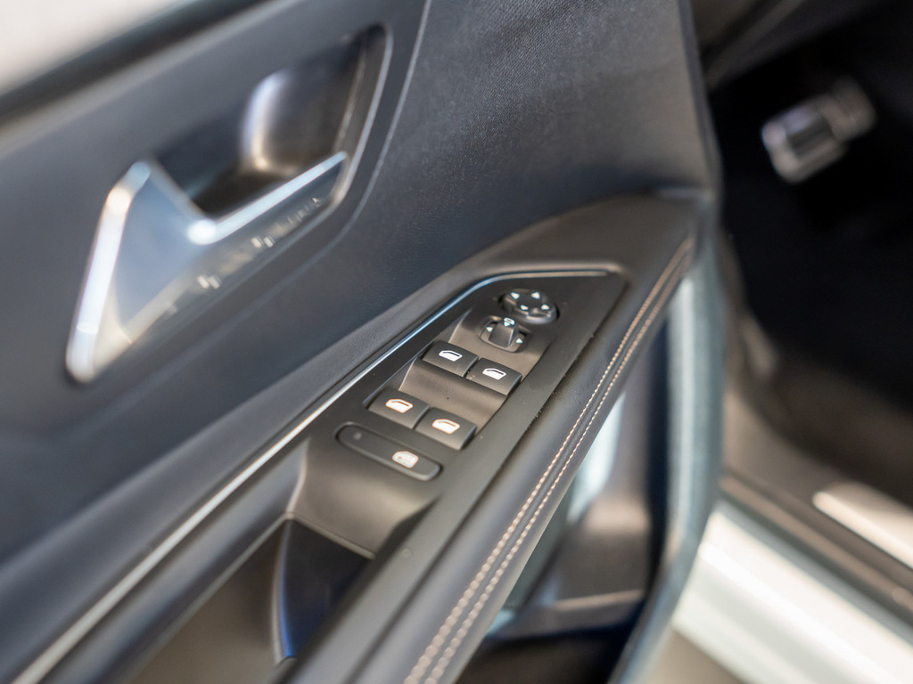 Bild 20 - 3008 GT HYBRID 136 e-DSC6