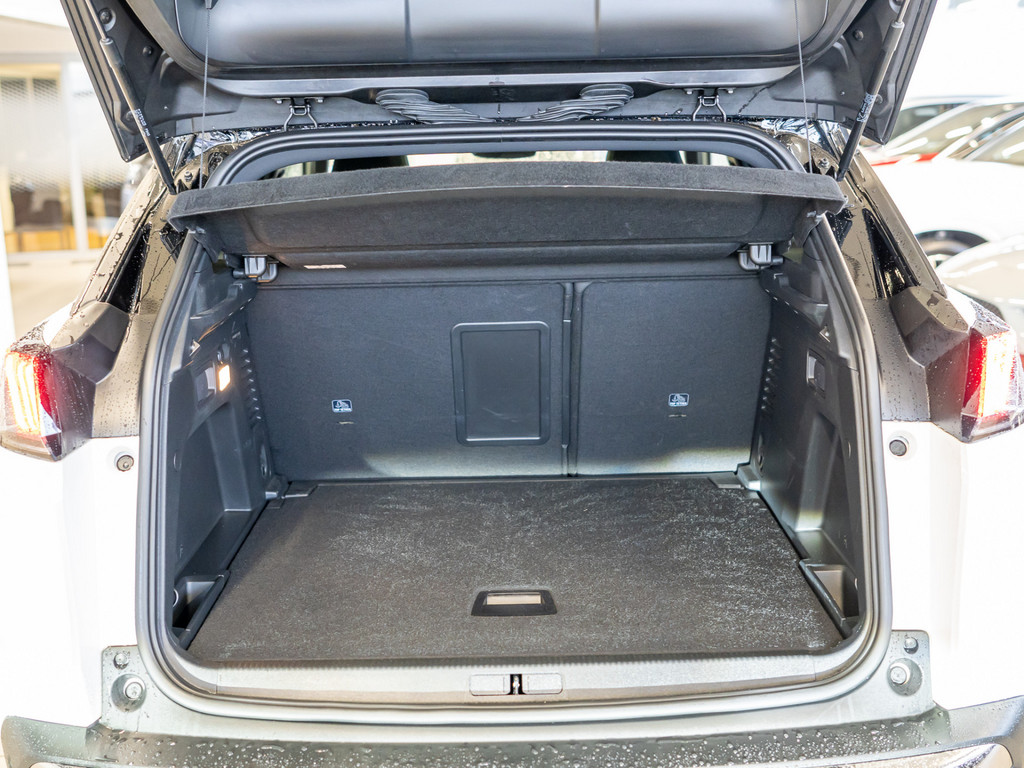 Bild 22 - 3008 GT HYBRID 136 e-DSC6
